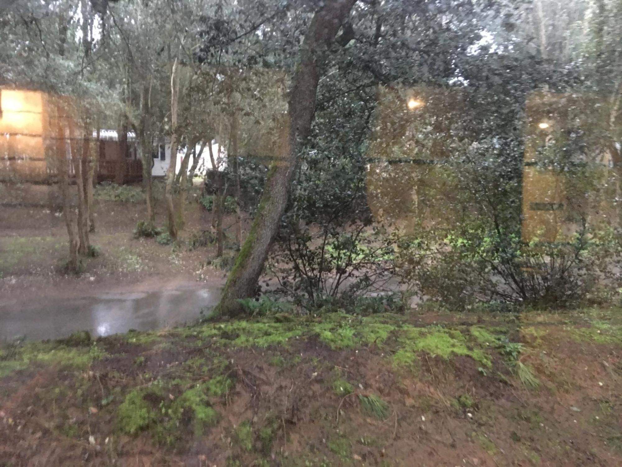 Mobilhome Familial 6 A 7 P 3 Chambres 42 M2 Saint Brevin Les Pierres Couchees מראה חיצוני תמונה