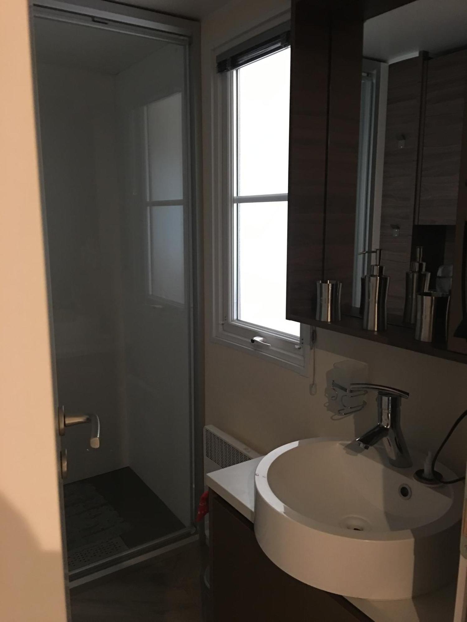 Mobilhome Familial 6 A 7 P 3 Chambres 42 M2 Saint Brevin Les Pierres Couchees מראה חיצוני תמונה