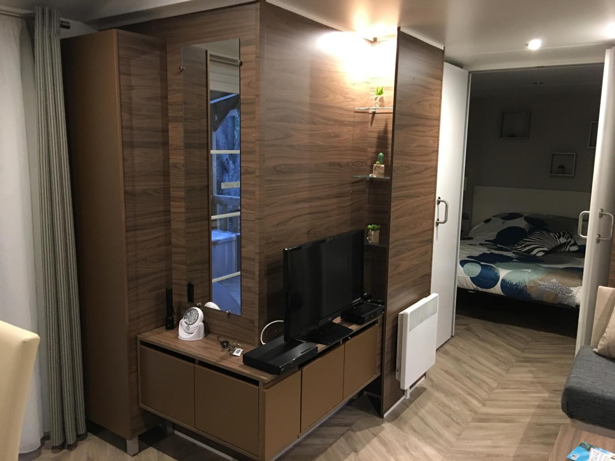 Mobilhome Familial 6 A 7 P 3 Chambres 42 M2 Saint Brevin Les Pierres Couchees מראה חיצוני תמונה